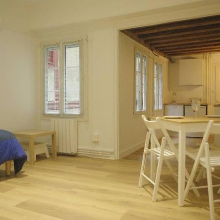 Dijon Standing Historic City Apartment Bagian luar foto